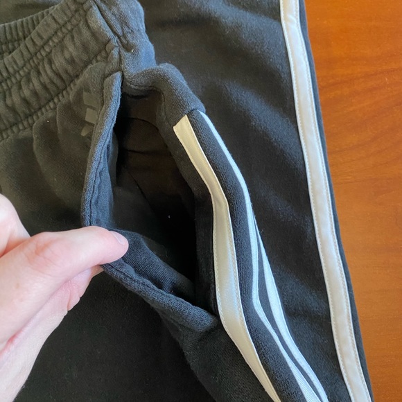 Adidas 3 Stripe Black and White Sweats Size M - Picture 3 of 6